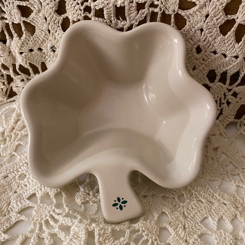 RARE Longaberger Shamrock Ramekin